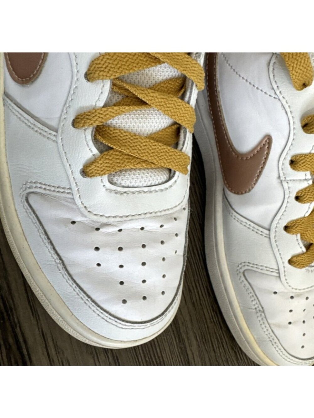 Nike Youth Court Borough Low 2 Shoes White Bronze Yellow US 5Y BQ5448-116 - Picture 13 of 16